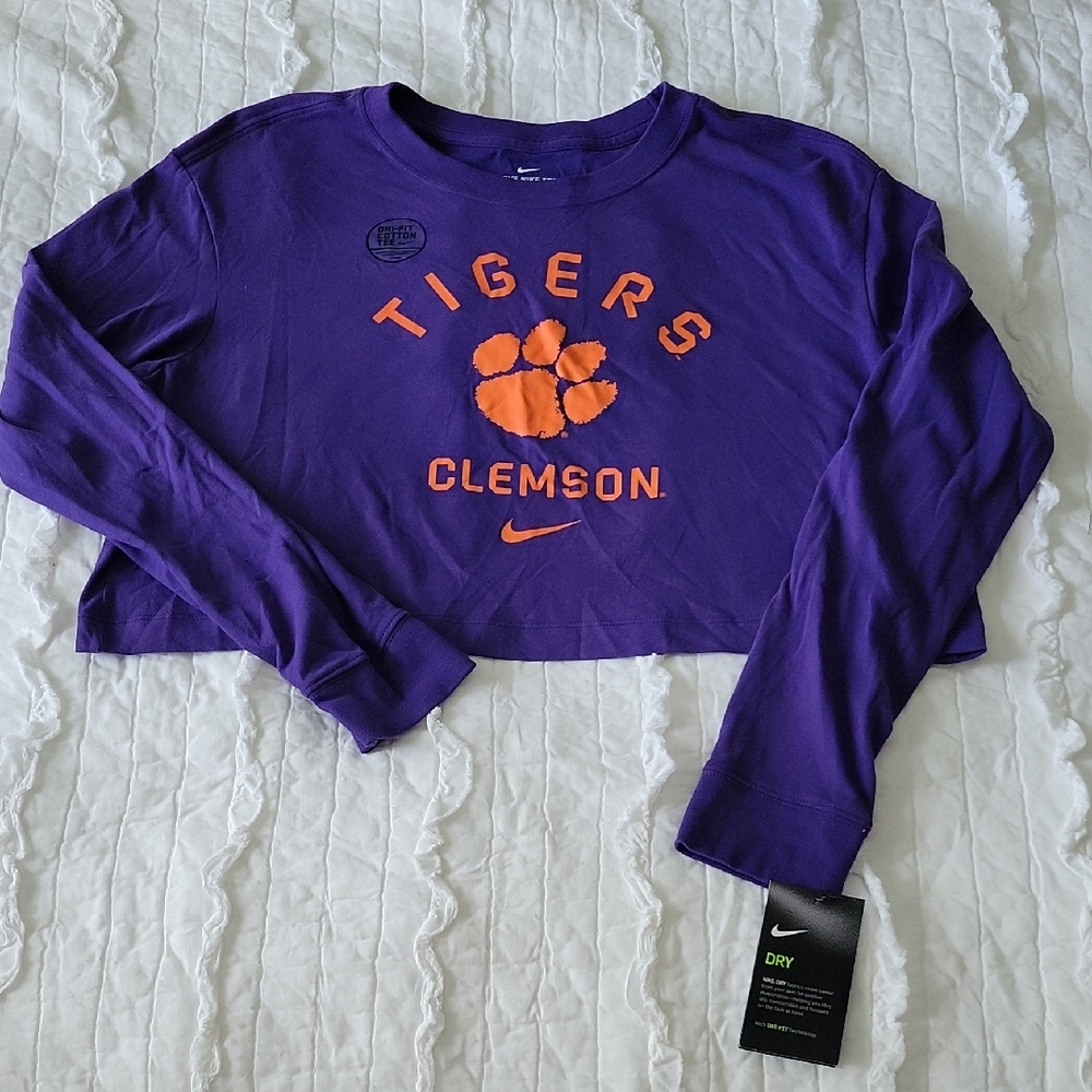 Nike Clemson Tigers Crop Long Sleeve TShirt M NWT The Nike Tee Dry Fit Cotton